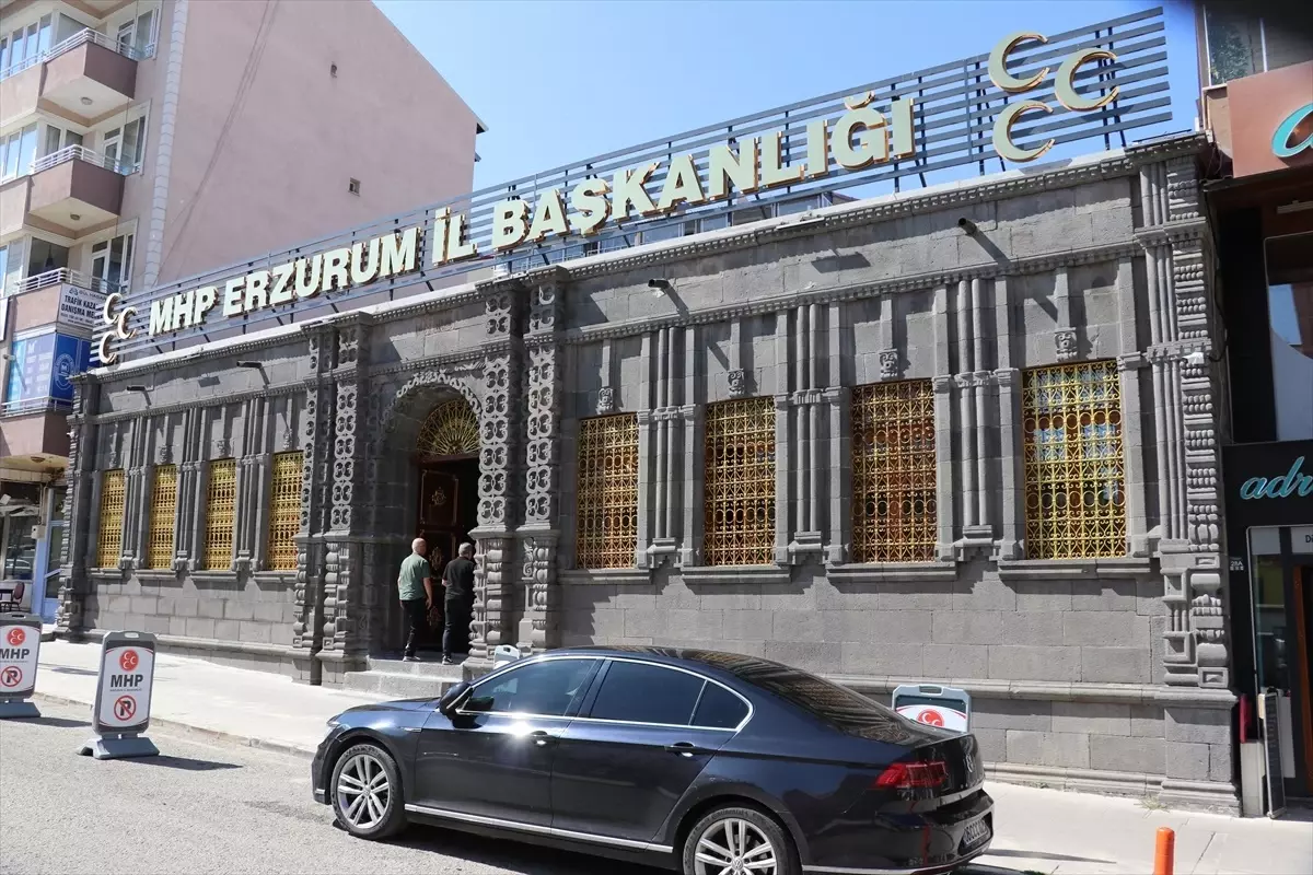 Erzurum’da Tescilli Tarihi Konak MHP İl Başkanlığı Binası Oldu