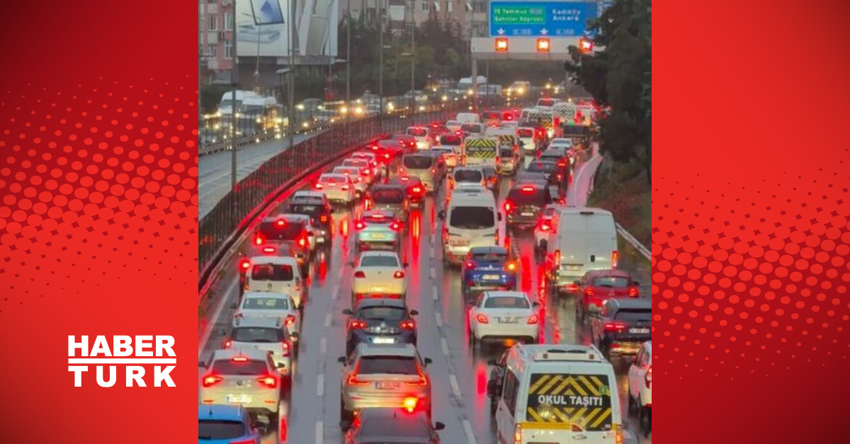 İstanbul’da trafik durma noktasına geldi!